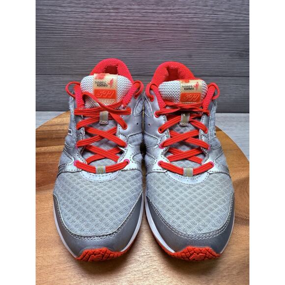 New Balance 577 Susan G Komen Breast Cancer Lace Sneakers Grey Pink Size 8 - Picture 3 of 10